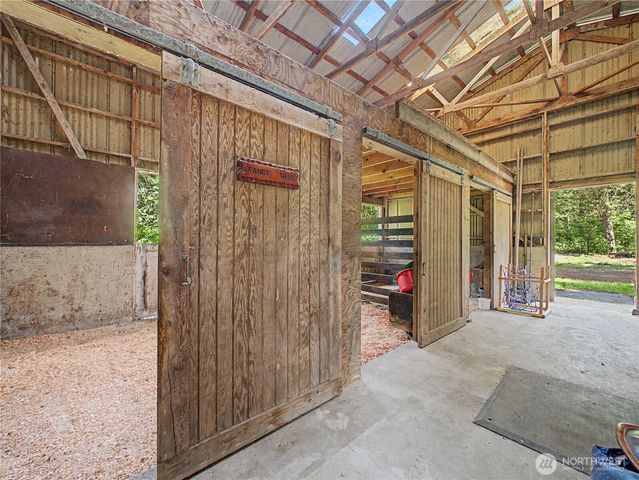 39428 200th Avenue SE, Auburn, WA 98092