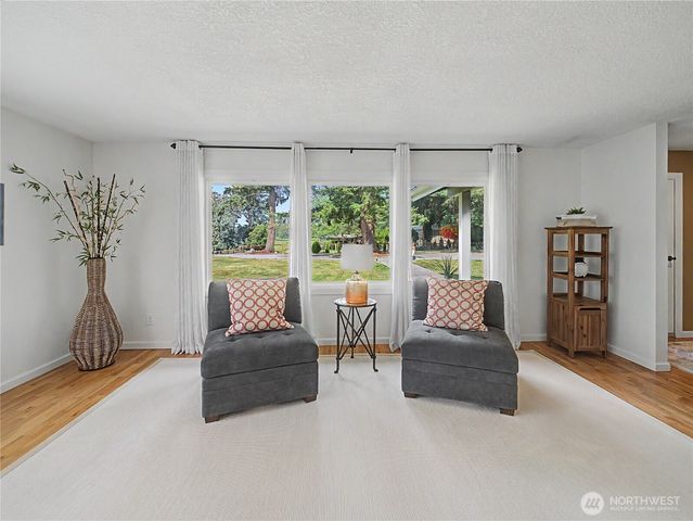 39428 200th Avenue SE, Auburn, WA 98092