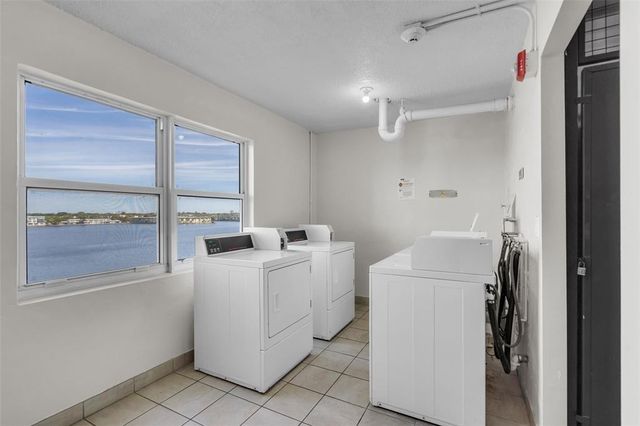 1175 NE Miami Gardens Drive 405, Miami, FL 33179