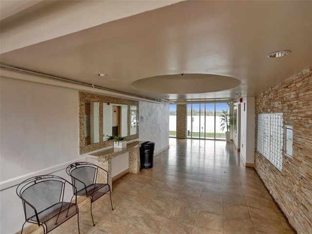 1175 NE Miami Gardens Drive 405, Miami, FL 33179