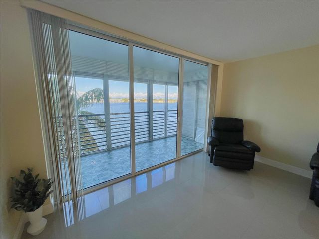 1175 NE Miami Gardens Drive 405, Miami, FL 33179