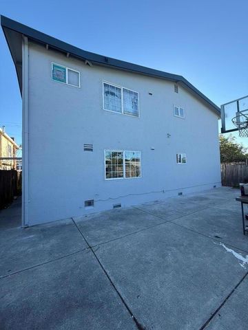 219 Barrett Avenue, Richmond, CA 94801