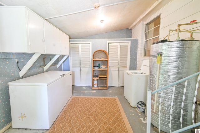 2325 State Route 564, Mayfield, KY 42066