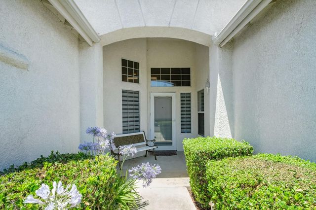 1746 E Chelsea Drive, Fresno, CA 93720