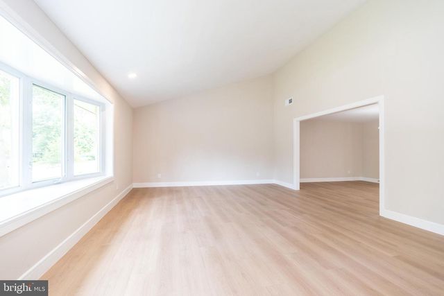 417 GRIBBEL RD, Wyncote, PA 19095