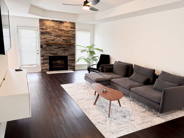 3209 S Senseney Cir, Clarksville, TN 37042