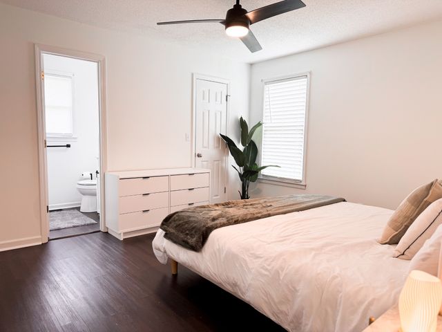 3209 S Senseney Cir, Clarksville, TN 37042