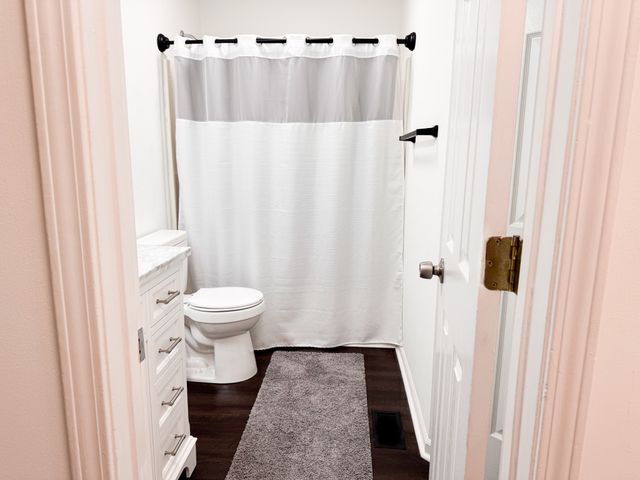 3209 S Senseney Cir, Clarksville, TN 37042