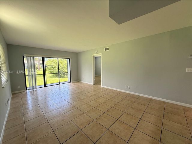4885 Lake Arjaro Drive 4869, West Palm Beach, FL 33407
