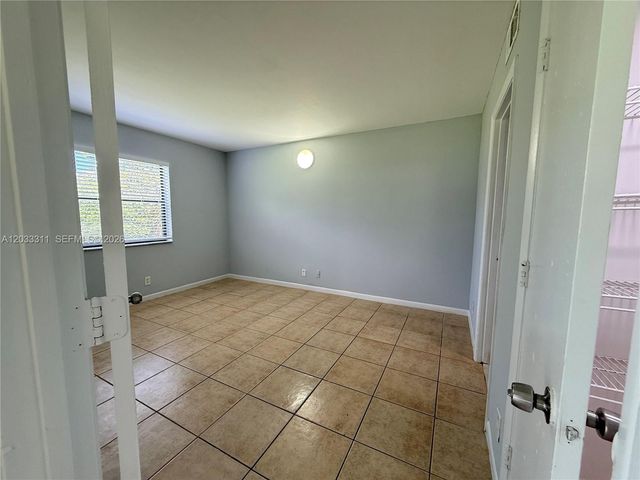 4885 Lake Arjaro Drive 4869, West Palm Beach, FL 33407