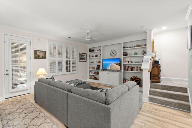 2008 Kings Gate Lane, Mount Pleasant, SC 29466