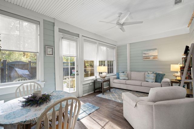 2008 Kings Gate Lane, Mount Pleasant, SC 29466