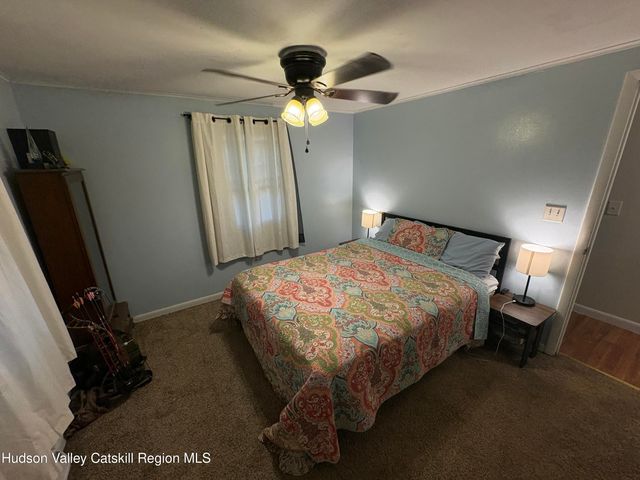 19 Rivenburg Lane, Hudson, NY 12534