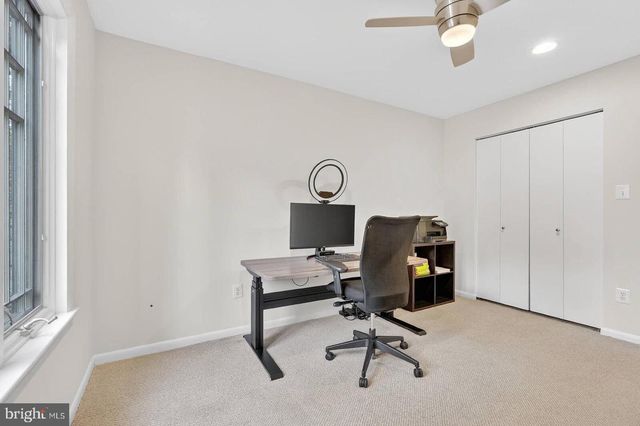 9430 TALISMAN DR, Vienna, VA 22182
