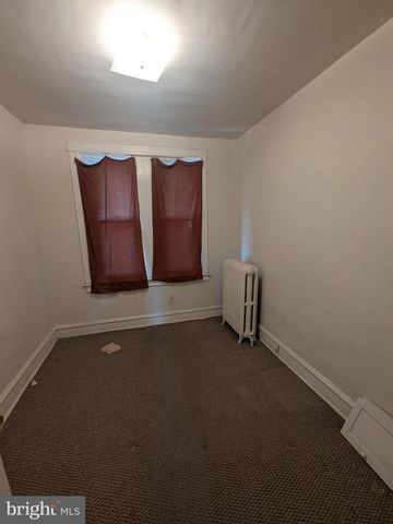 2052 MARGARET ST, Philadelphia, PA 19124