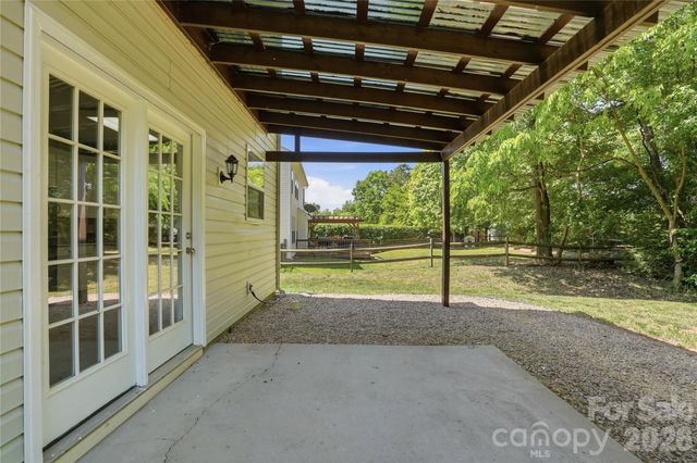 126 Matlen Drive, Mooresville, NC 28117
