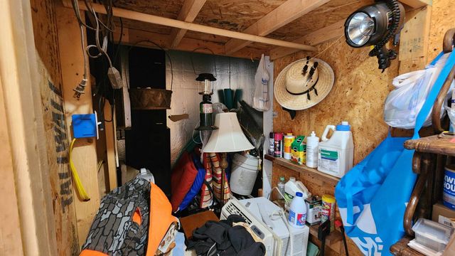 276 Schelley Rd, Gainesboro, TN 38562