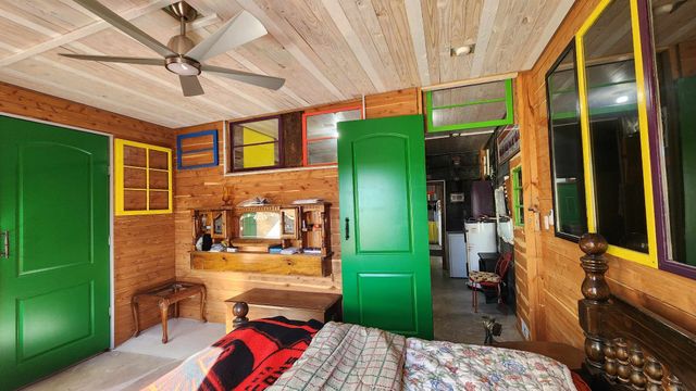 276 Schelley Rd, Gainesboro, TN 38562