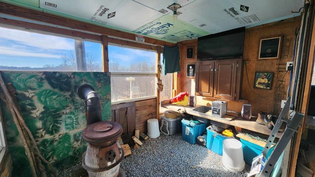 276 Schelley Rd, Gainesboro, TN 38562