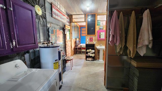 276 Schelley Rd, Gainesboro, TN 38562