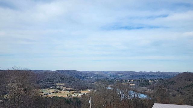 276 Schelley Rd, Gainesboro, TN 38562