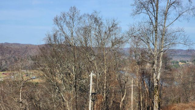 276 Schelley Rd, Gainesboro, TN 38562