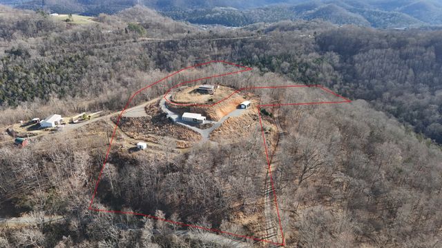 276 Schelley Rd, Gainesboro, TN 38562