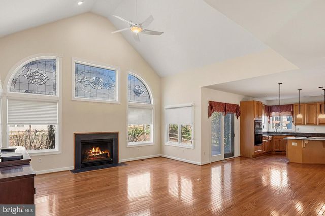 10013 FALL RAIN DR, Laurel, MD 20723