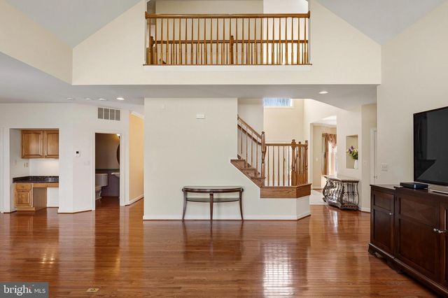 10013 FALL RAIN DR, Laurel, MD 20723