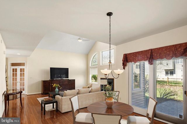 10013 FALL RAIN DR, Laurel, MD 20723