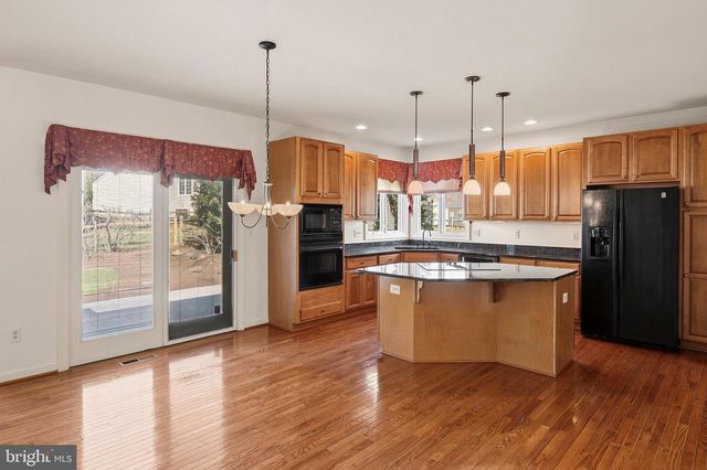 10013 FALL RAIN DR, Laurel, MD 20723