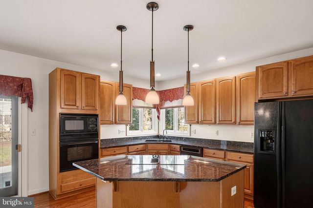 10013 FALL RAIN DR, Laurel, MD 20723