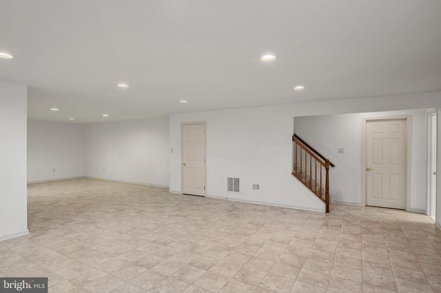 10013 FALL RAIN DR, Laurel, MD 20723