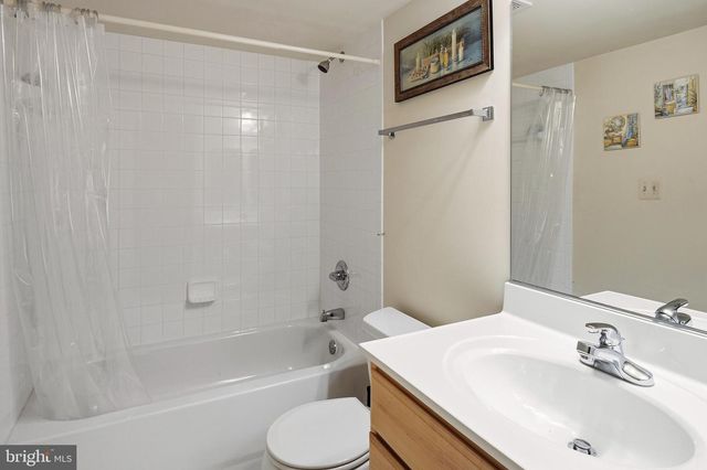 10013 FALL RAIN DR, Laurel, MD 20723