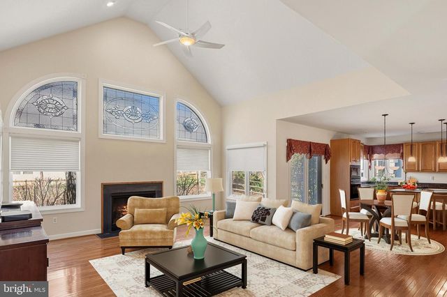 10013 FALL RAIN DR, Laurel, MD 20723