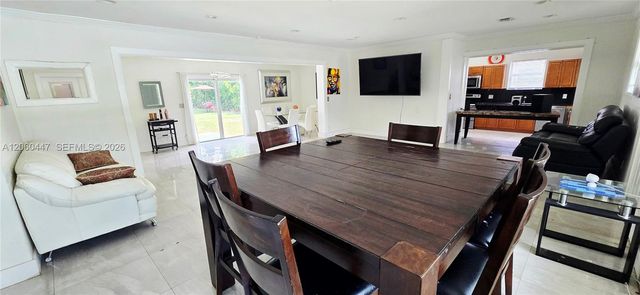 935 NE 149th Street, Miami, FL 33161