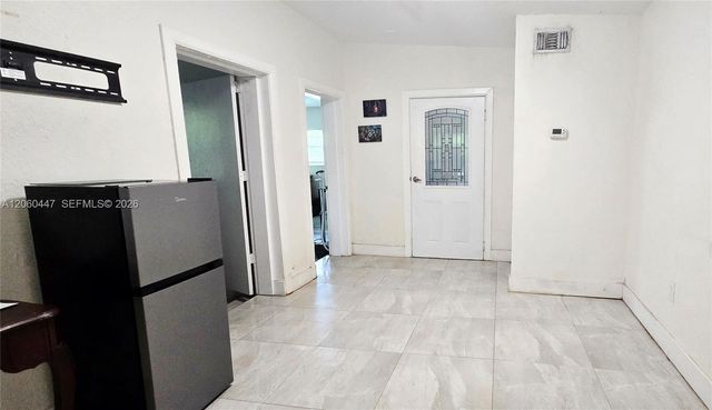 935 NE 149th Street, Miami, FL 33161