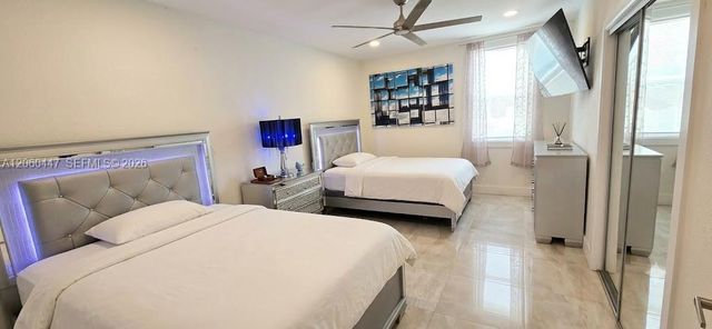 935 NE 149th Street, Miami, FL 33161