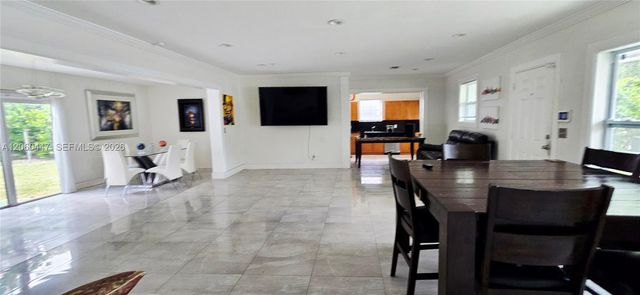 935 NE 149th Street, Miami, FL 33161