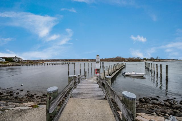 223 Giants Neck Road, East Lyme, CT 06357