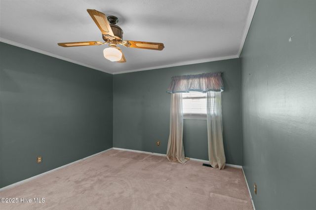 214 Allendale Drive, Greenville, NC 27834