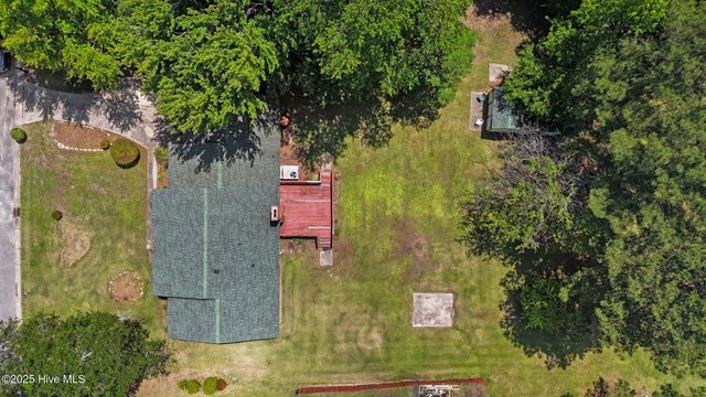 214 Allendale Drive, Greenville, NC 27834