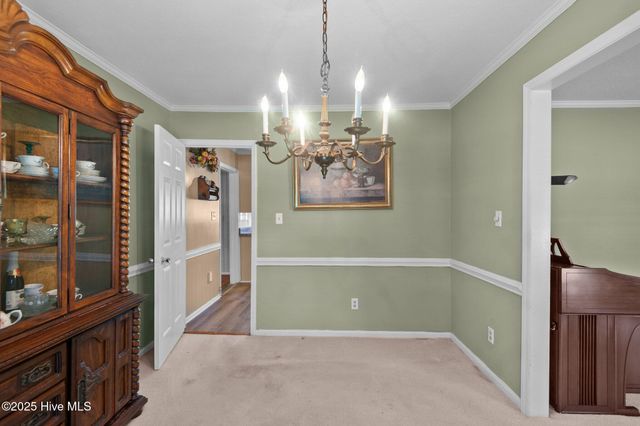 214 Allendale Drive, Greenville, NC 27834