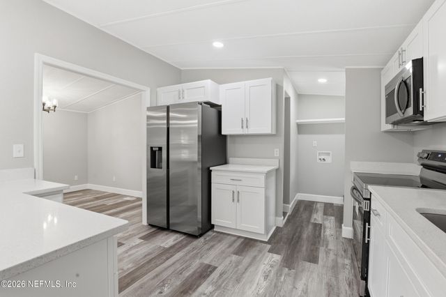 157 PLANKTON Avenue, Middleburg, FL 32068