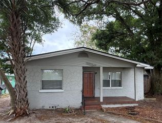 609 WASHINGTON AVENUE, Lake Wales, FL 33853
