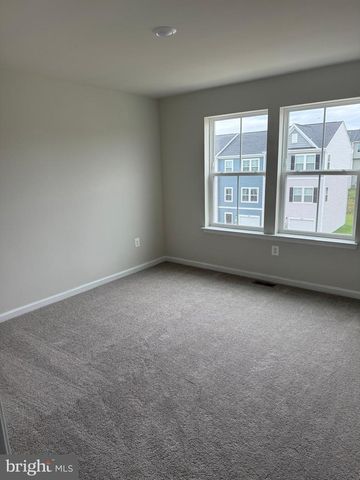 121 KINKADE CT, Martinsburg, WV 25403