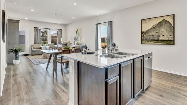 124 Pheasant Run Road, Terrell, TX 75160