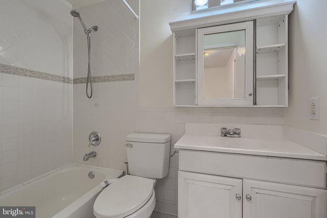 12 BANTRY CT, Rosedale, MD 21237