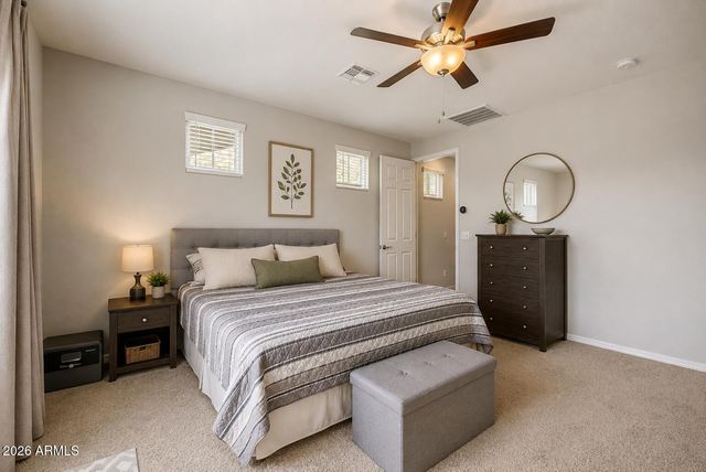 654 W FLINTLOCK Way, Chandler, AZ 85286