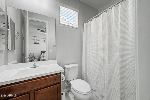 654 W FLINTLOCK Way, Chandler, AZ 85286